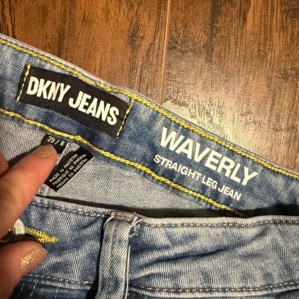 Y2K DKNY Jeans Light Wash Straight Leg Denim Womens 29 Vintage Retro - Picture 3 of 7